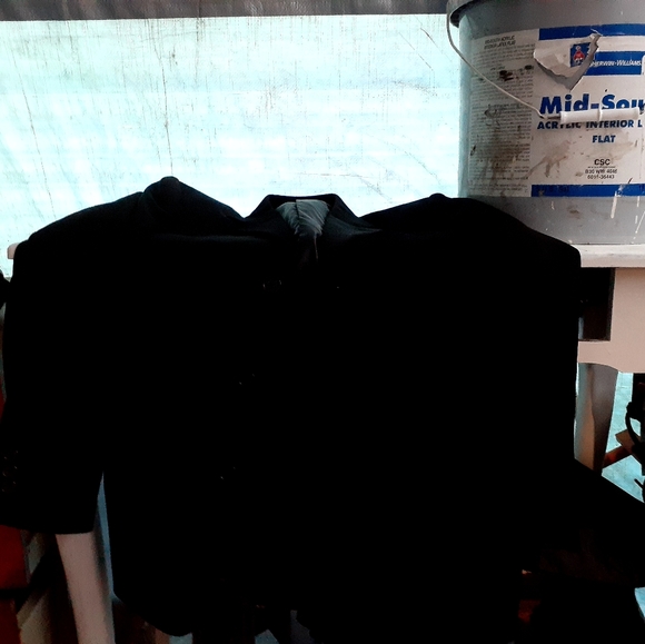 Kids clothes and shoes - Picture 3 of 7